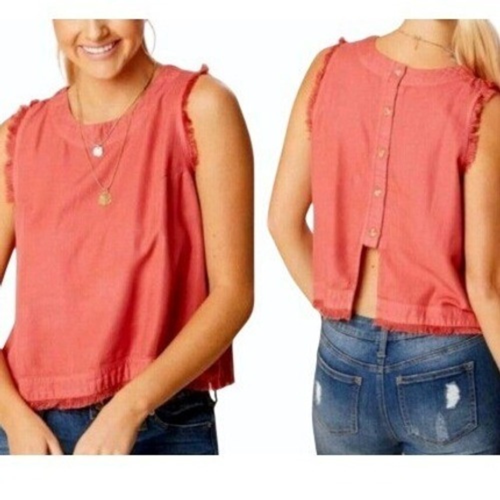 Altar'd State Bella Denim Wash Coral Tank Top Size M Frayed Hem Button Back Boho